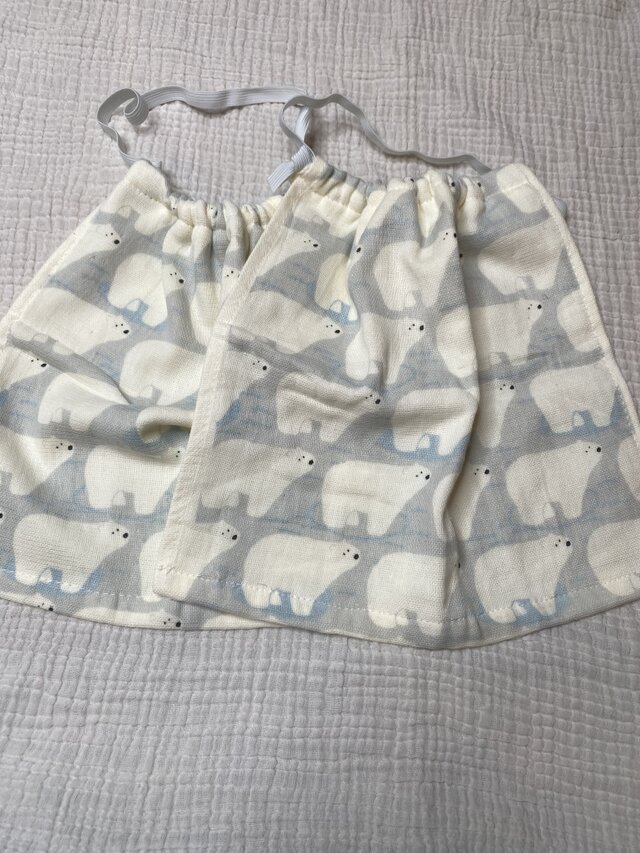 （首ゴムタイプ）しろくま　お食事エプロン　タオルエプロン　おりこうエプロン