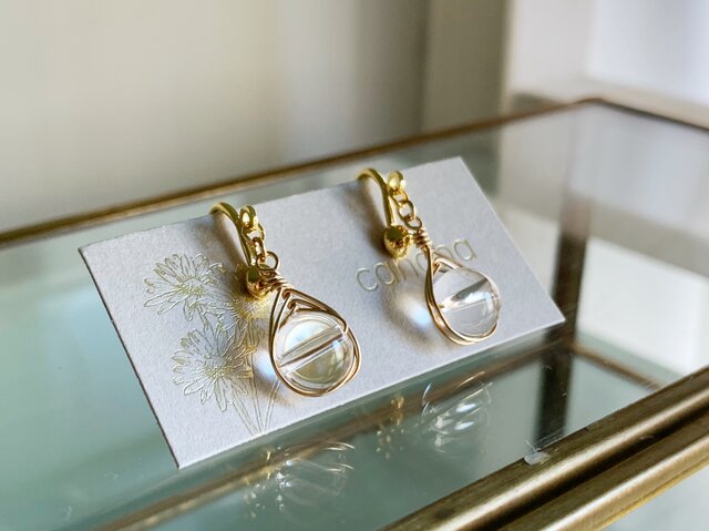 天然石　イヤリング 楽天市場】【4月の誕生石】水晶（クリスタルクォーツ）の氷柱