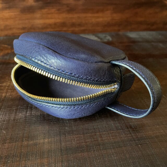 ボックス型》レザーポーチ（Navy） | iichi 日々の暮らしを心地よく