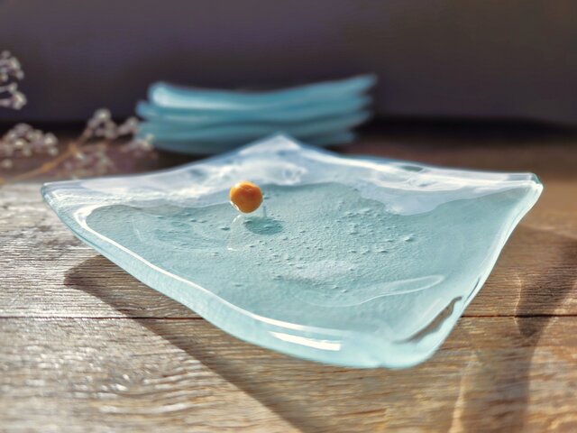 ガラス皿 ラムネ皿14㎝ | iichi 日々の暮らしを心地よくする