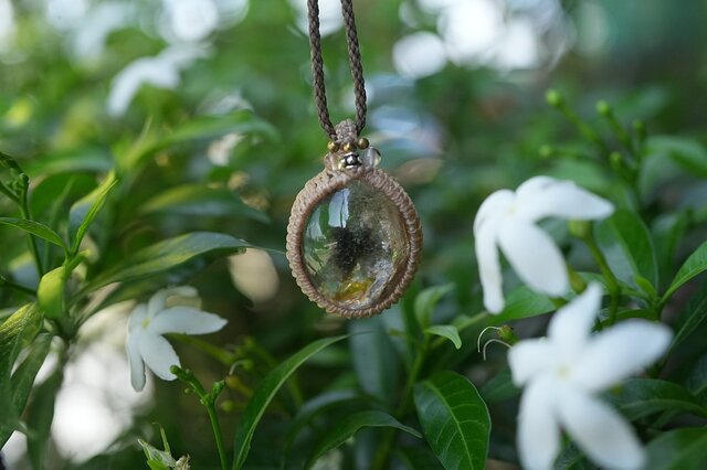 緑の小島☆クローライトインガーデンクォーツ マクラメネックレス1415