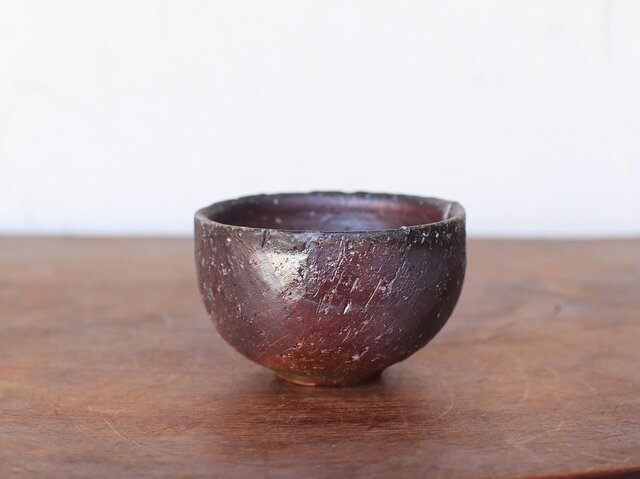備前焼 ぐい呑み gi-014 | iichi 日々の暮らしを心地よくする