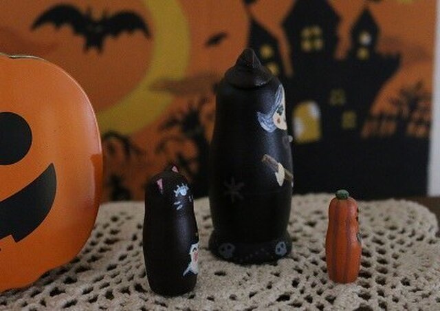 ハロウィンの魔女マトリョーシカ（再販） | iichi 日々の暮らしを