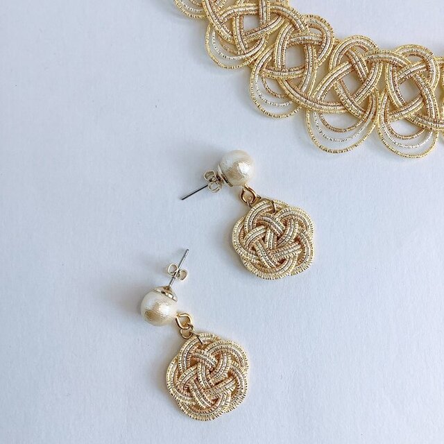 【金銀銅】水引　お花とコットンパール　ピアス　ニュアンスカラー　和風　ゆらゆら
