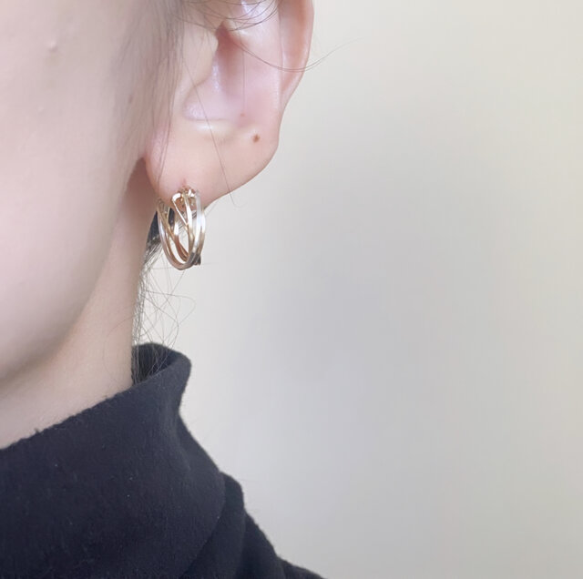 55◆14kgf ピアス3点 14kgf×silver925 diagonal キャッチレス ピアス 3連 | iichi