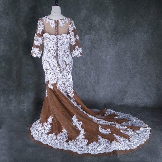 ウェディングドレス 七分袖丈 裾に繊細レースをあしらった 編み上げ マーメイドライン 4L大きいサイズ 結婚式 ハンドメイド