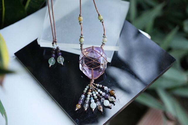 中粒☆虹入り☆アメシスト マクラメネックレス 1478 | iichi 日々の