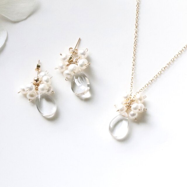 クリスタルクォーツ × 淡水パール 雫ピアス（イヤリング） 14Kgf