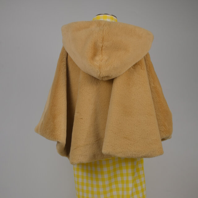 ふわふわラビットファーケープ ベージュ 80センチ | iichi 日々の