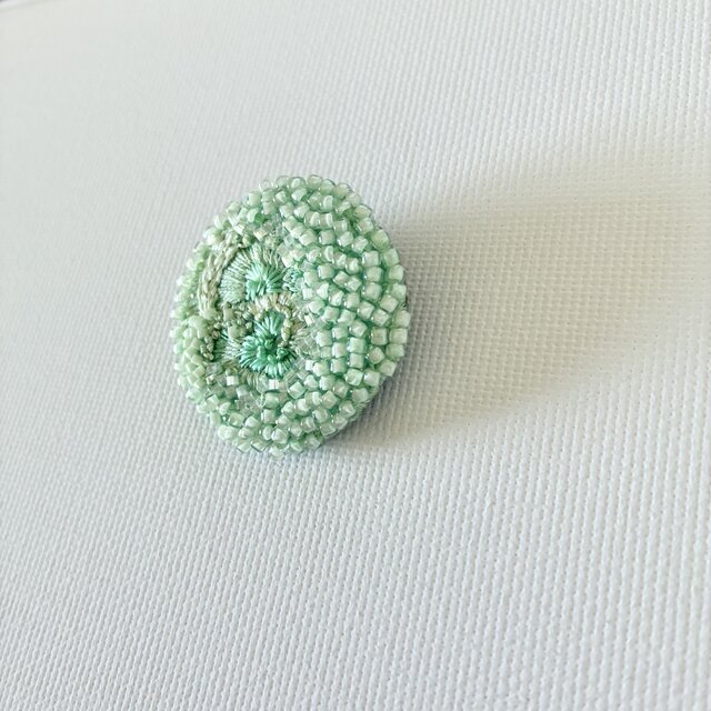 薄緑色のビーズ刺繍チュチュ ぷっくりミントグリーン