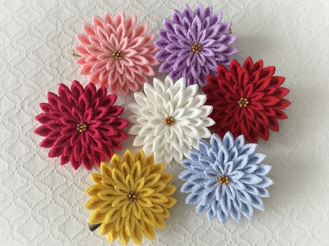 売約済み　帯飾り〈菊〉ピンクbeige✕薄ピンクbeige 中古）名古屋帯 ピンク カジュアル 名古屋仕立て 染め 塩瀬 菊 絹