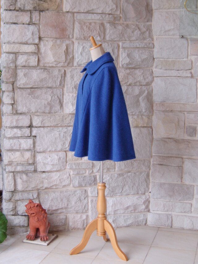 エレガント ケープ コート 】高貴な印象のロイヤルブルー | iichi 日々
