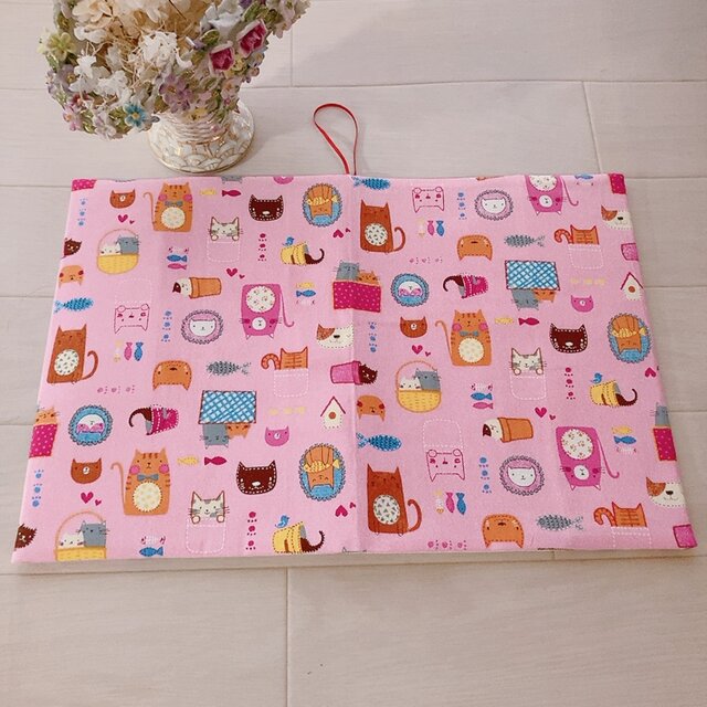 B5サイズ用】ピンク 可愛いさかなと猫柄 ノートカバー 教科書カバー