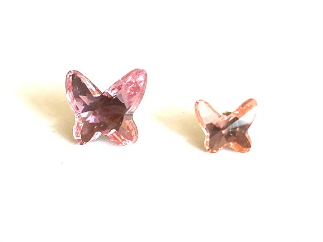 DANIEL SWAROVSKI 蝶のブローチ 紫 ピンク 稀少品 保証書付き DANIEL SWAROVSKI CRYSTAL PARADISE | BUTTERFLY FUSCHIA MAGNET