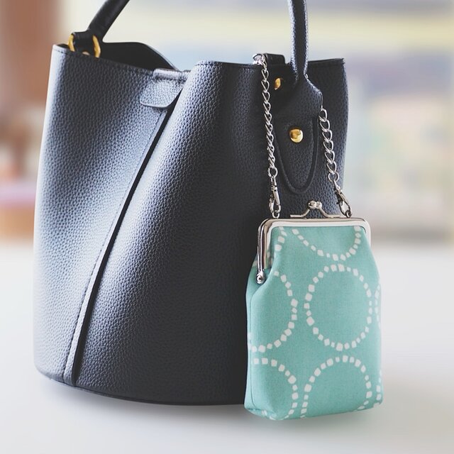 □持ち手つきがま口ポーチ（カードサイズ） / 月□ queue (ma) | iichi