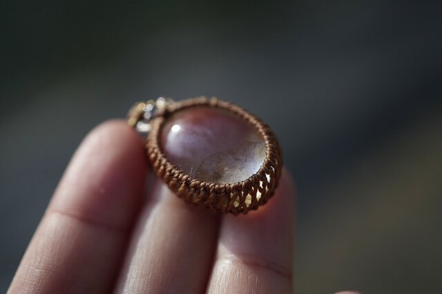 静かな水晶☆ルチルインガーデンクォーツ マクラメネックレス1486