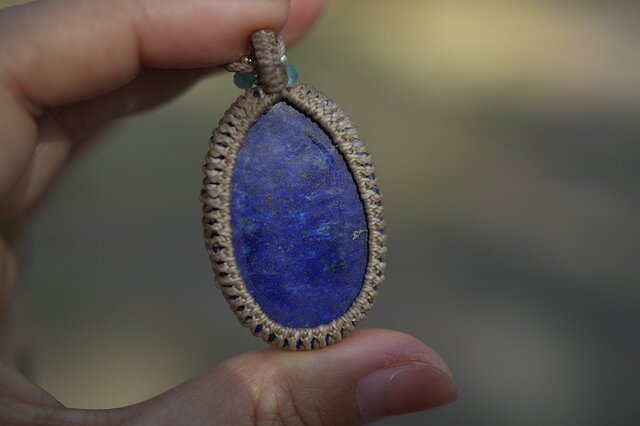 聡明ブルー☆ラピスラズリ マクラメペンダントネックレス1492