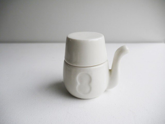 Three Dots (醤油差し soy source pot)の画像1枚目