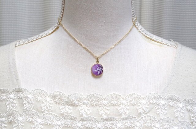 ゆきそら様❤レジン❤ペンダント ブローチ 夢かなうブルーローズのアクセサリーの制作動画♡Dreamy blue