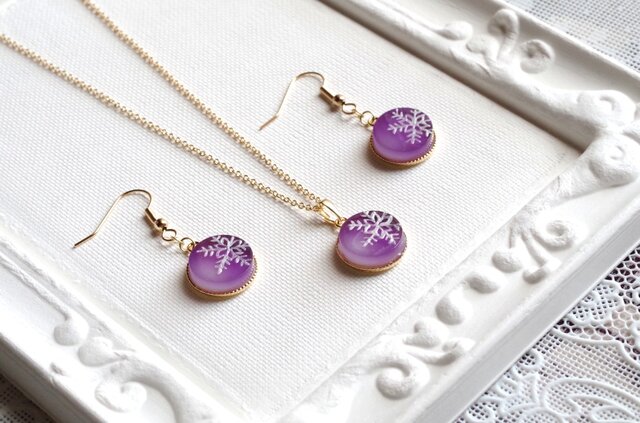 ゆきそら様❤レジン❤ペンダント ブローチ ゆきそら様❤レジン❤ペンダント ブローチ ゆきそら様❤レジン