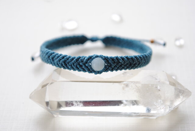 アクアマリンマクラメブレスレット＊6㎜ | iichi 日々の暮らしを