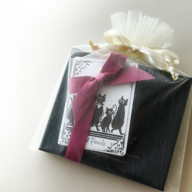 まいにち猫パレード！✧ ころんと猫チャーム｜選べる天然素材×14kgf