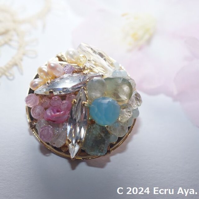 *言祝桜*桜が咲く春の日をイメージしたブローチ