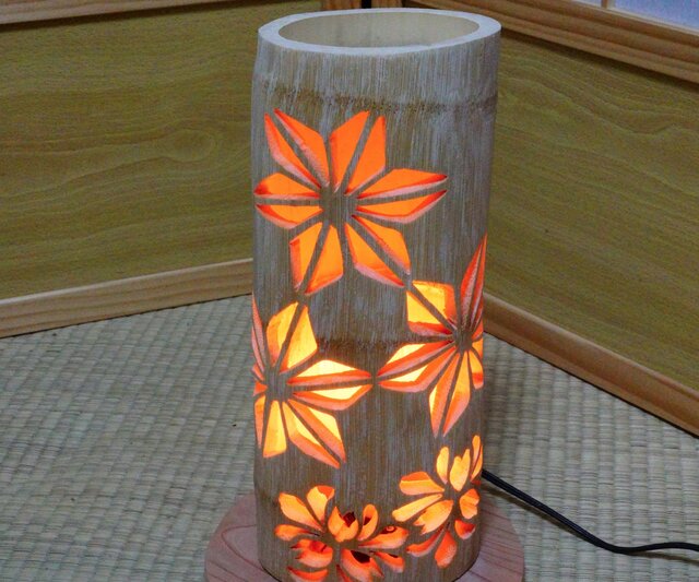 竹灯籠　〜〜和連〜〜 竹灯籠 〜〜和連〜〜 | iichi 日々の暮らしを心地よくする