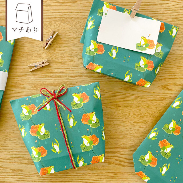 カエルのギフトバッグ〈5枚入〉マチあり紙袋 ペーパーバッグ ラッピング袋 蛙 可愛い クリスマスギフト バレンタイン