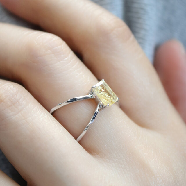 【希少】大粒ゴールデンルチルクォーツ リング SV925 ルチルクォーツ 指輪 | SV925 - 高品質天然石のハンドメイド