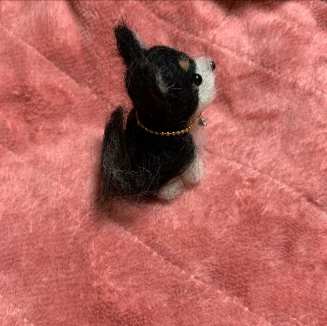 キャロル様 羊毛フェルト チワワ ハンドメイド 犬 羊毛フェルトハンドメイドチワワ | iichi 日々の暮らしを心地よくする