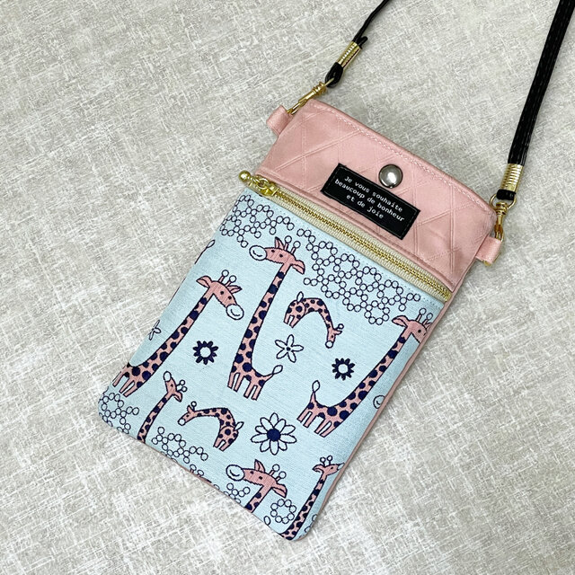 ♥♥スマホショルダー：ジャガード織・可愛いきりんさん柄♥♥