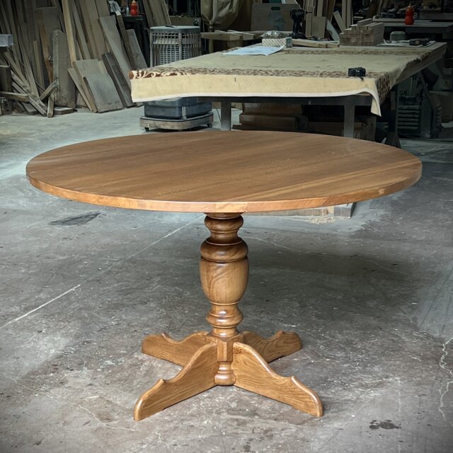 ＜大サイズ＞クラシックモダン　ダイニングテーブル　カフェテーブル　ラウンド天板　円形　天然　御影石調