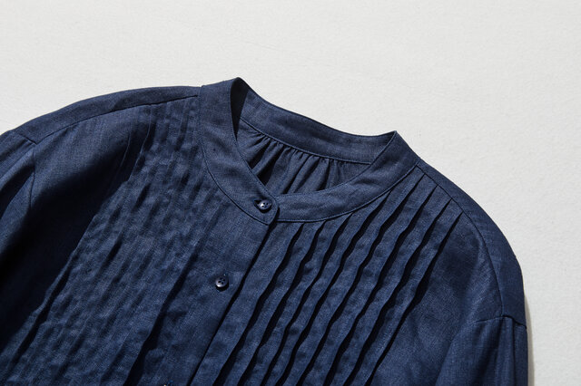 季節を問わずロングシーズン活躍 リネン100％シャツワンピース