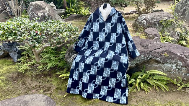 着物リメイク】絣のAラインワンピース/藍染め/古布 | iichi 日々