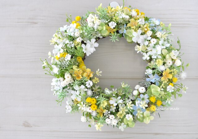 ホワイトローズと小花と白葡萄のキラキラ豪華大リース♪♪☆* 豪華 胡蝶蘭 造花 5本立 ホワイト 気品あふれるシルクフラワーの