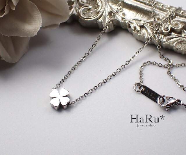 可愛いパーツ（クローバー）☆サージカルステンレスネックレス | iichi