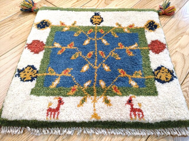 ペルシャ ギャッベ ミニマット 39x39cm 青色 緑色 ザクロ | iichi 日々