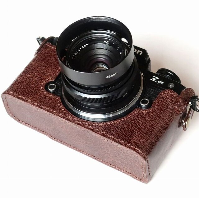 【希少】Nikon ニコン レザー　カメラケース カメラバッグ ブラウン Amazon.co.jp: 対応 ニコン Nikon Zf 専用 カメラケース カメラ