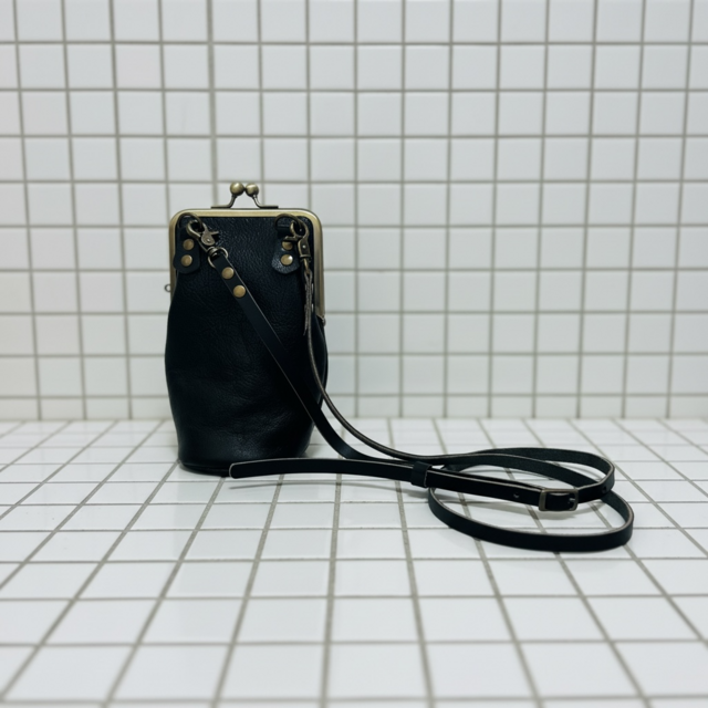 新作 姫路レザー丸底がま口ポシェット◇黒 カード入れ スマホ