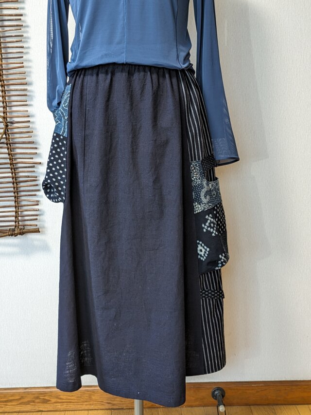 古布リメイク　藍染大きなポケットのスカート　古布　藍染　久留米絣　型染　着物リメイク　大人スカート