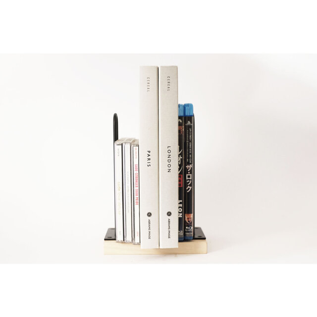 新作】アイアンと天然木のブックスタンド No2 | iichi 日々の