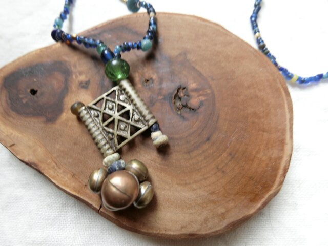 happy price＊古のとらいばるなネックレス。@アジア民族のパーツや