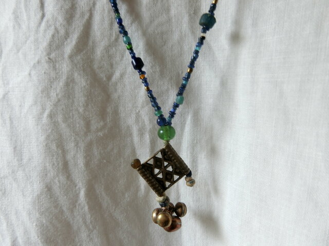 happy price＊古のとらいばるなネックレス。@アジア民族のパーツや