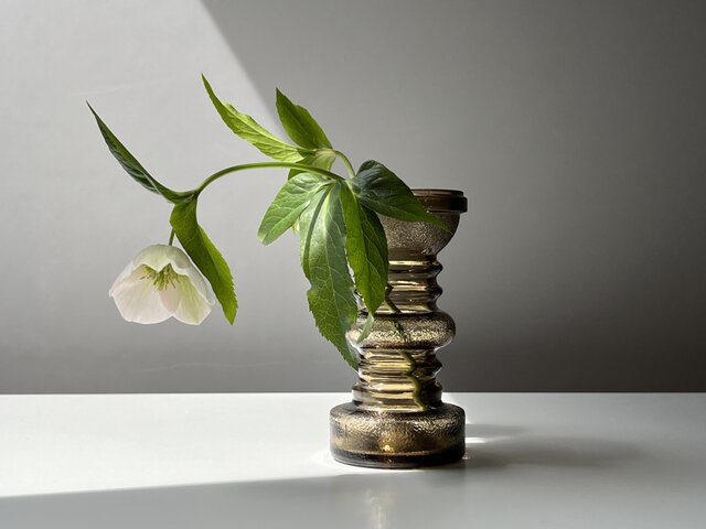 Riihimaen lasi】カルメン ライトブラウン（M）・キャンドルホルダー