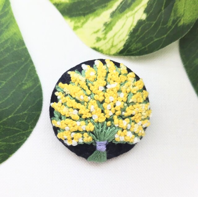 楽天市場】チリア 田川啓二 ミモザブローチ ビーズ刺繍 ブローチ 高級