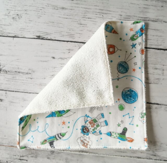 大きめ*宇宙*やわらかガーゼハンカチ4枚セット*ハンドメイド 緩かっ 
