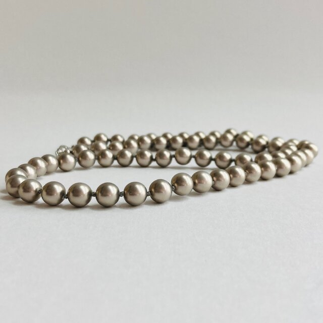 樹脂パールオールノットマチネーネックレス/8mm約60cm/オーキッドグレー/made in japan