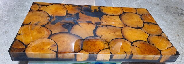 専用品 生命(いのち)の湧水 レジンローテーブル 輪切り 青森ヒバ