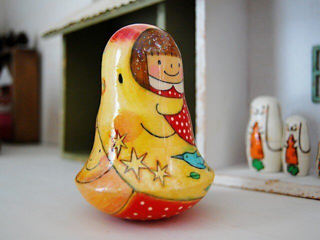 マトリョーシカ＊おきあがりこぼし＊お月様と女の子 | iichi 日々の